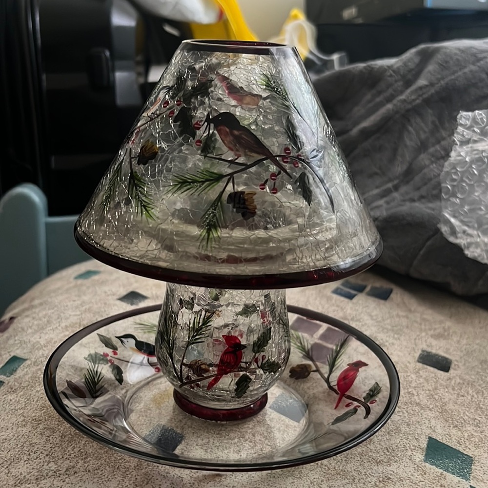 Glass candle holder